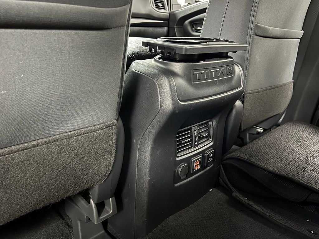 2024 Nissan Titan SV