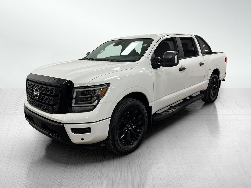 2024 Nissan Titan SV