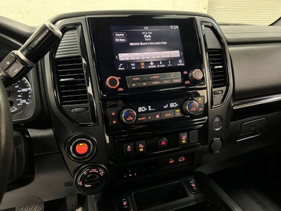 2024 Nissan Titan SV