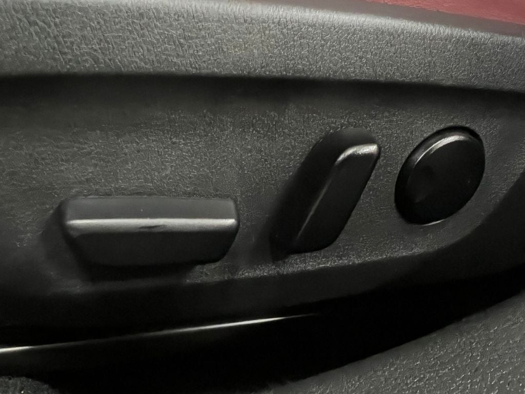 2023 Mazda Mazda3 2.5 S Carbon Edition