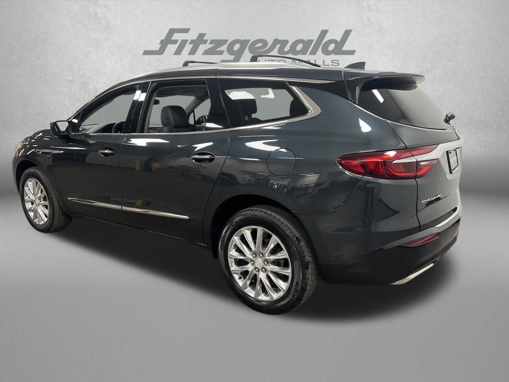 2020 Buick Enclave Essence