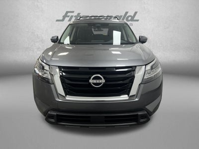 2022 Nissan Pathfinder SV