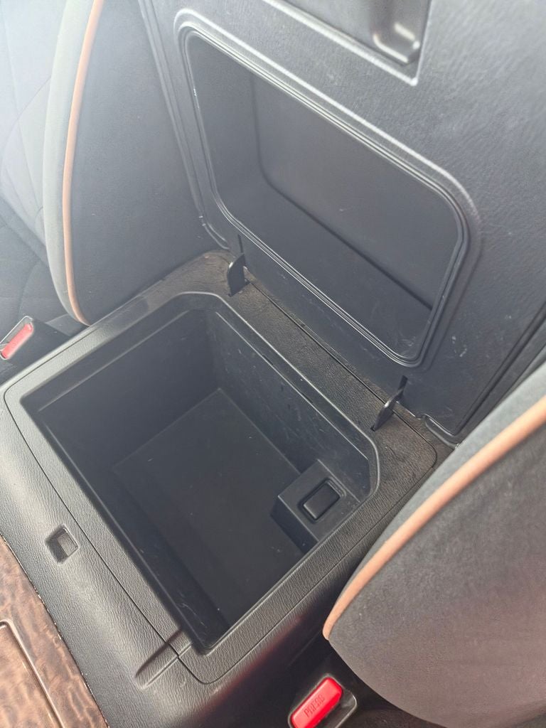 2020 Nissan Armada SV