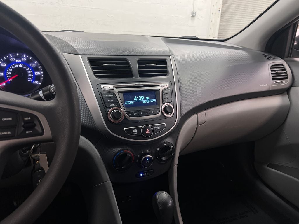 2017 Hyundai Accent Value Edition