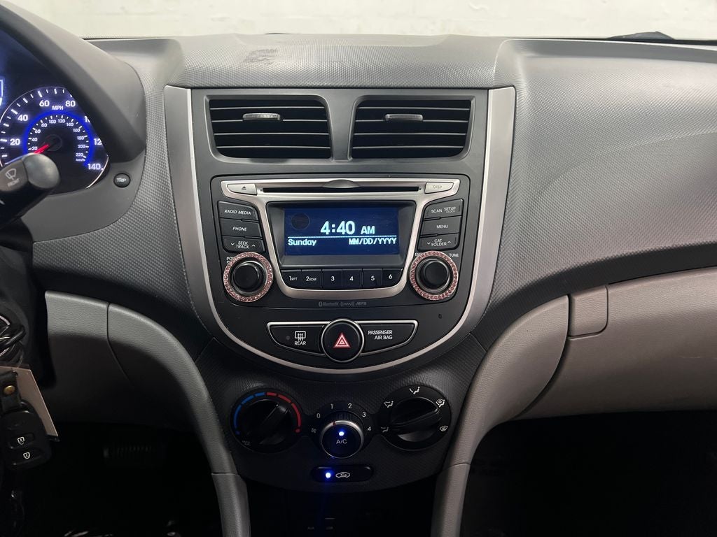 2017 Hyundai Accent Value Edition