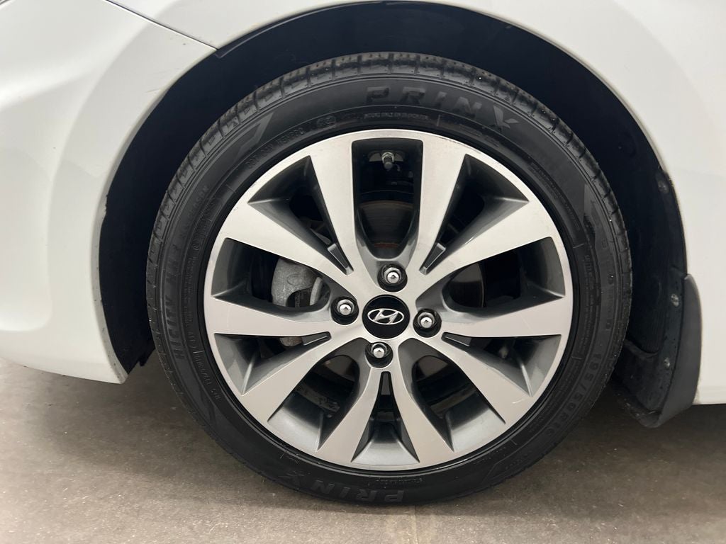 2017 Hyundai Accent Value Edition