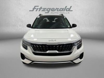 2022 Kia Seltos Nightfall