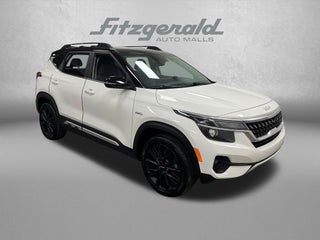 2022 Kia Seltos Nightfall